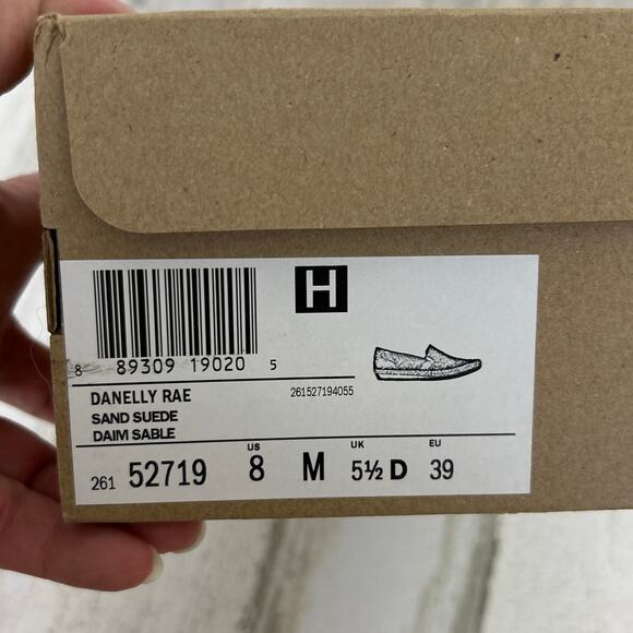 Clarks womens 8 Danelly Rai Sand suede slip on casual shoe loafer tan - Picture 7 of 7